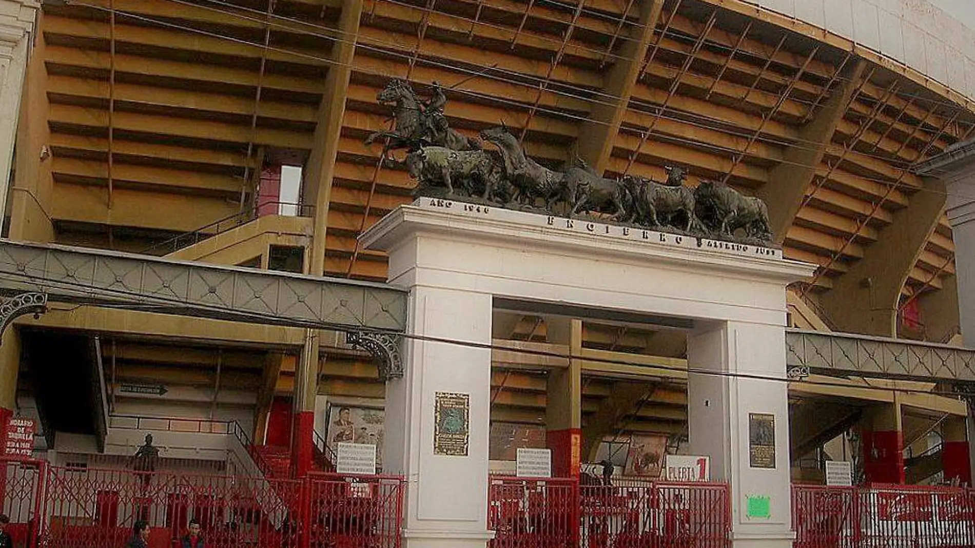 MonumentalPlazaDeTorosMéxico