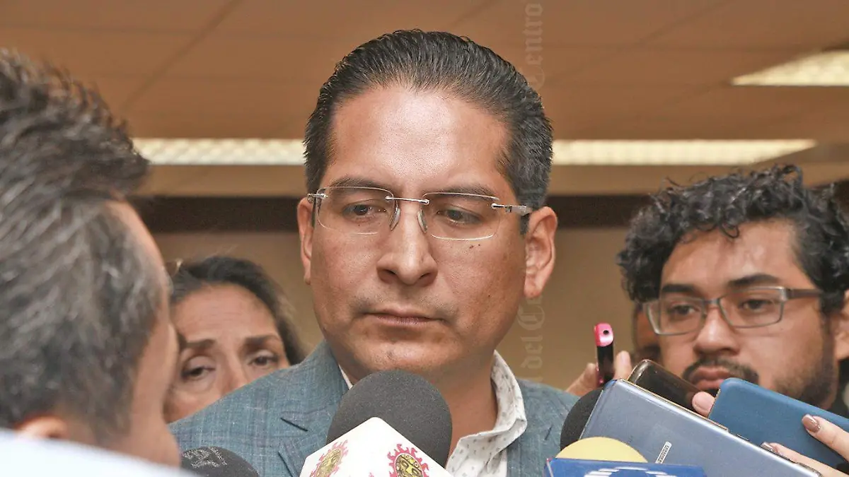 Alejandro Serrano Almanza