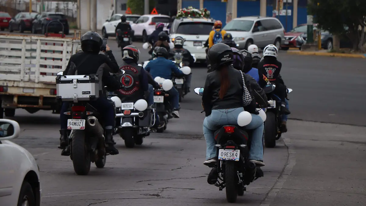 MOTOCICLISTA (1)