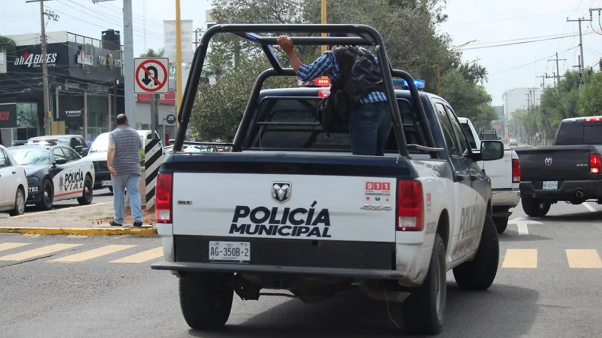 AGENTES POLICIALES-POLICÍA ESTATAL