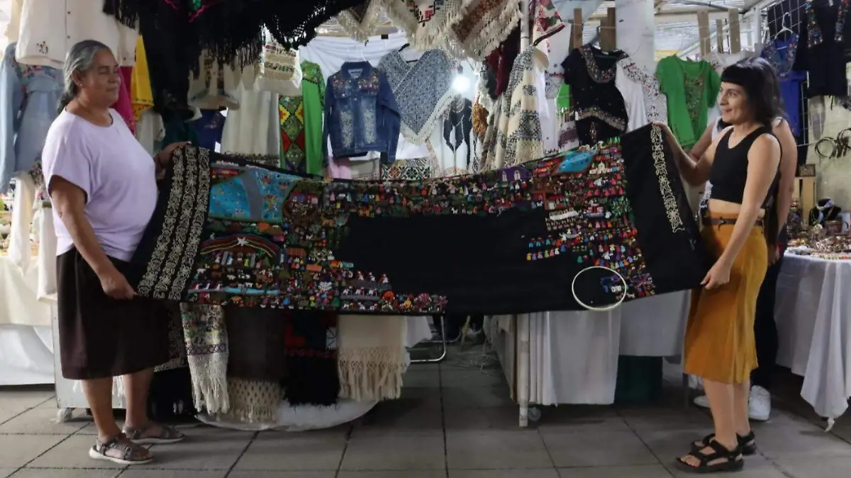 TEXTIL-ARTESANÍAS-TEXTILERAS