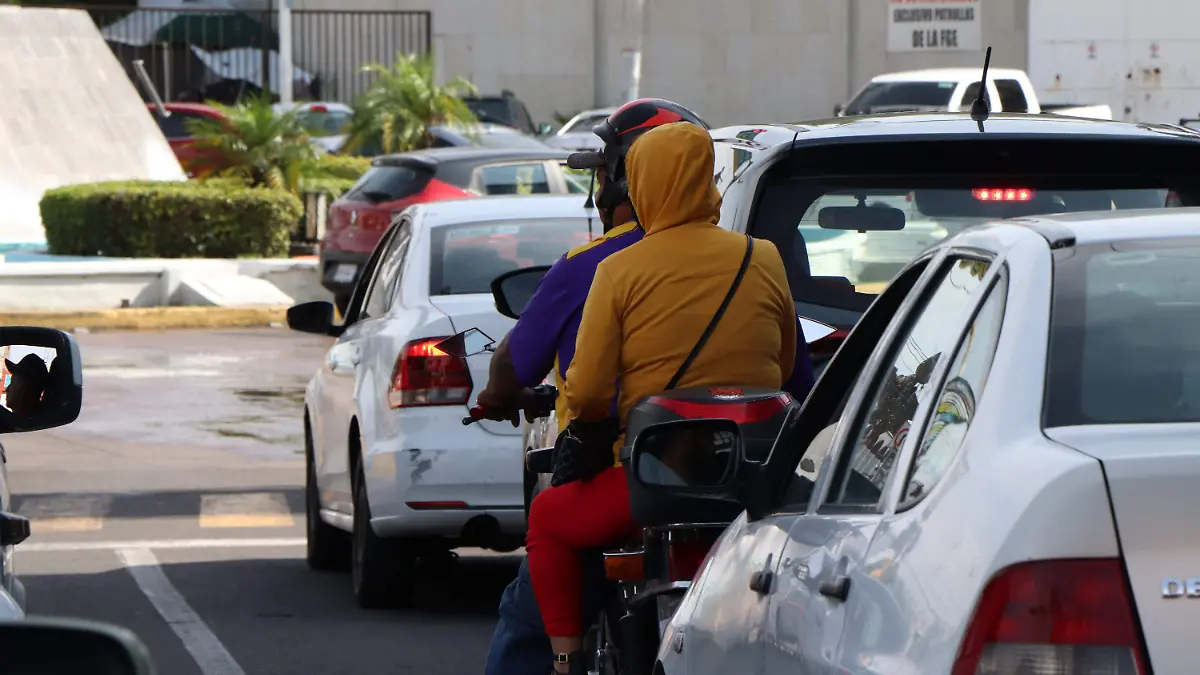 MOTO-MOTOCICLISTA-PROTECCIÓN-ACCIDENTES