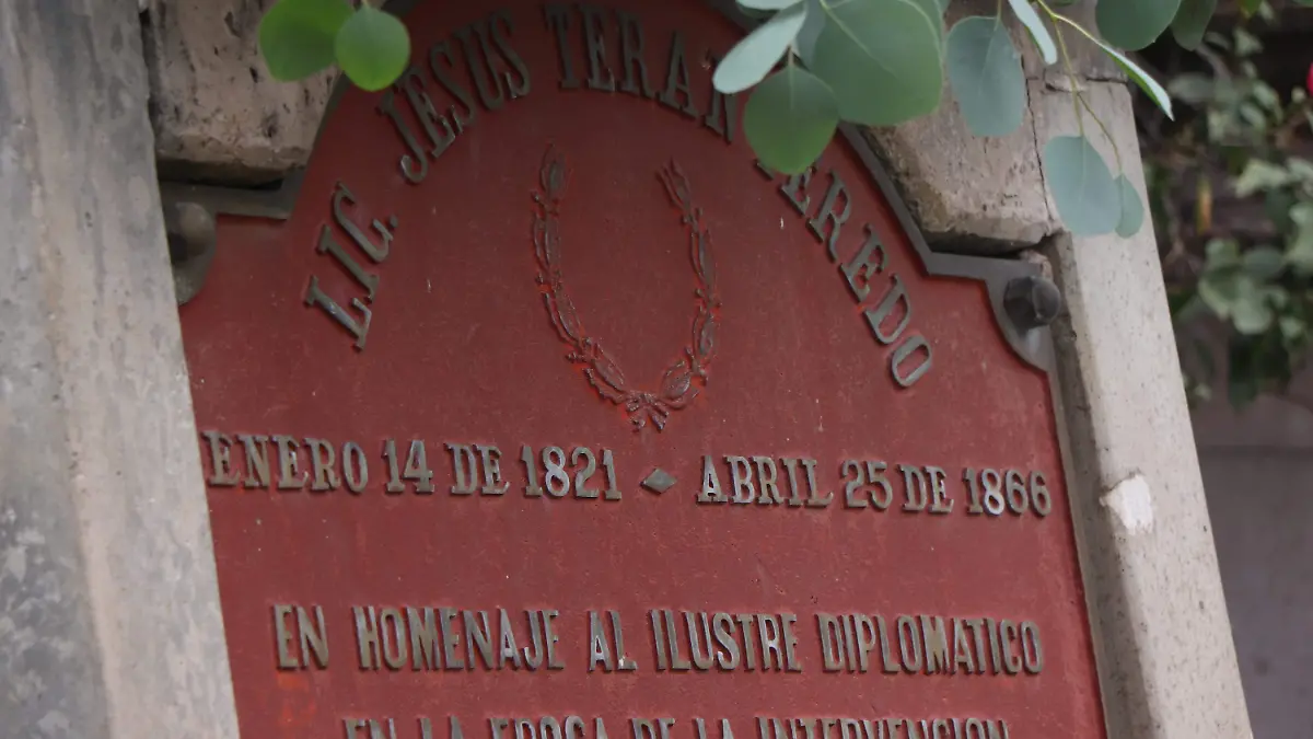 JESÚS TERÁN PEREDO