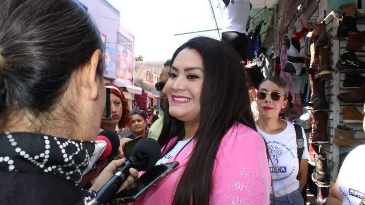 Aurora Jiménez Esquivel, presidenta del DIF Estatal