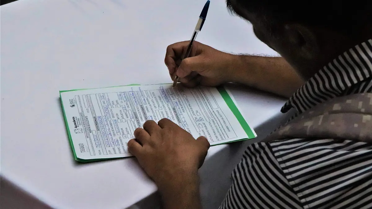 solicitud de empleo. trabajadores (1)