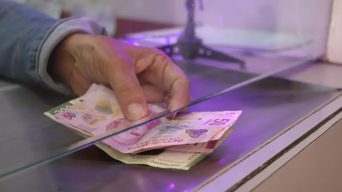 SALARIO (1)