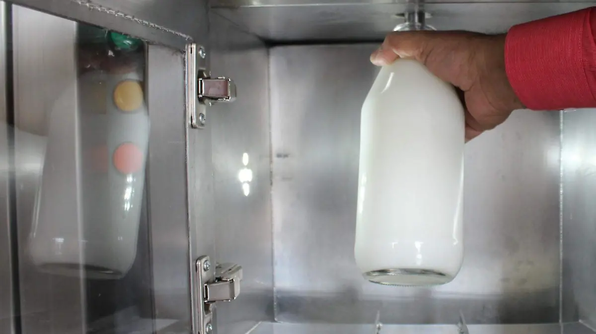 LECHE-REMEDIOS-ALIMENTOS-VACA