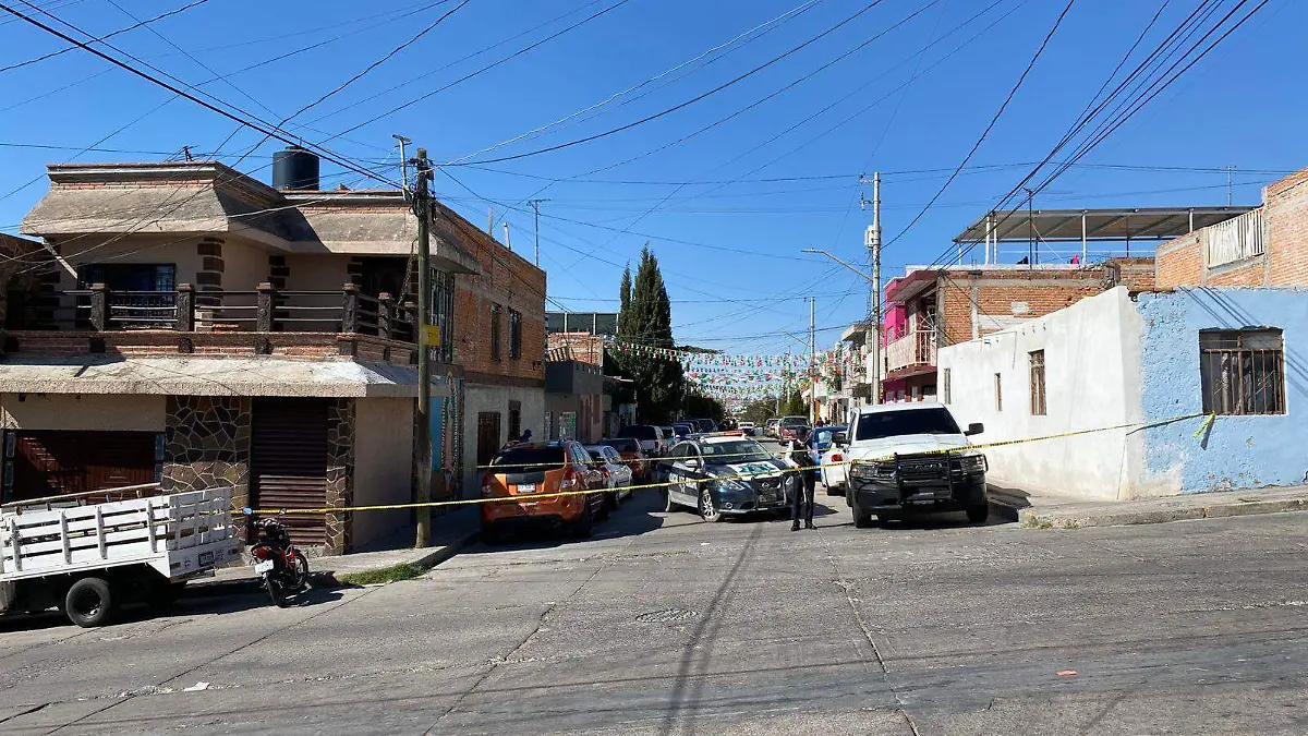 RIÑA-OJOCALIENTE III-POLICIACA-AGS