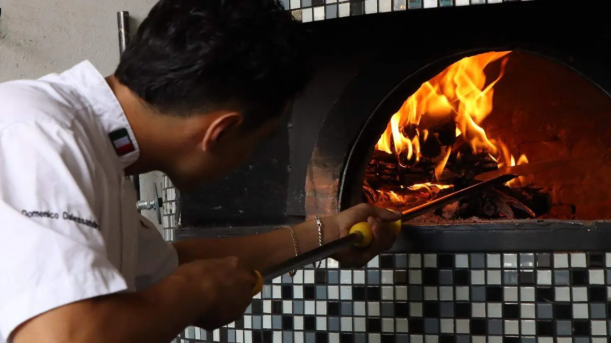 PIZZAS-DÍA DE LA PIZZA-COMIDA-LOCAL
