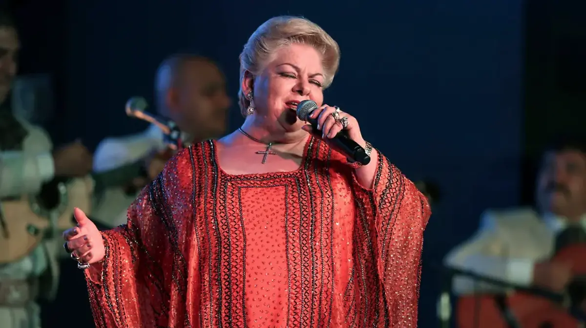 PAQUITA-BARRIO-CANTANTE
