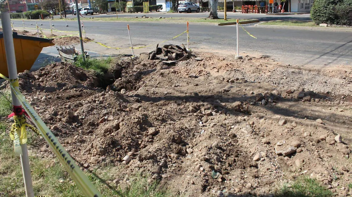 OBRAS-OBRAS PÚBLICAS-AGUAS NEGRAS