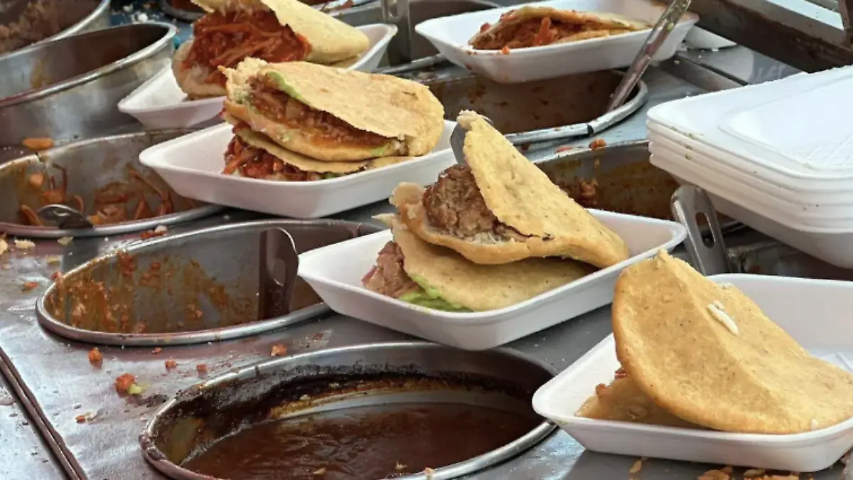 GORDITAS-CHIQUEADAS-COMIDA-GARNACHA