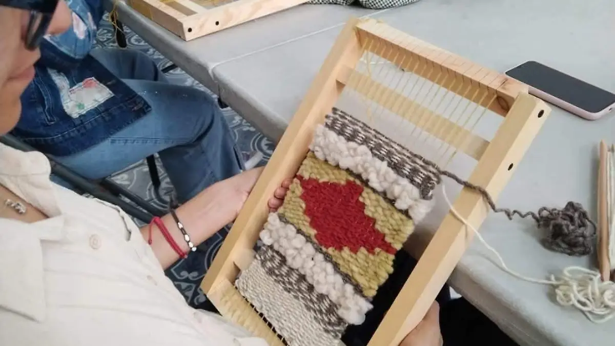 PEDAL-TEXTIL-BORDADO