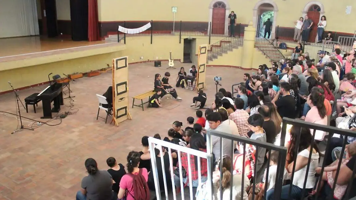 ESTRELLAS-OBRA DE TEATRO-CULTURA