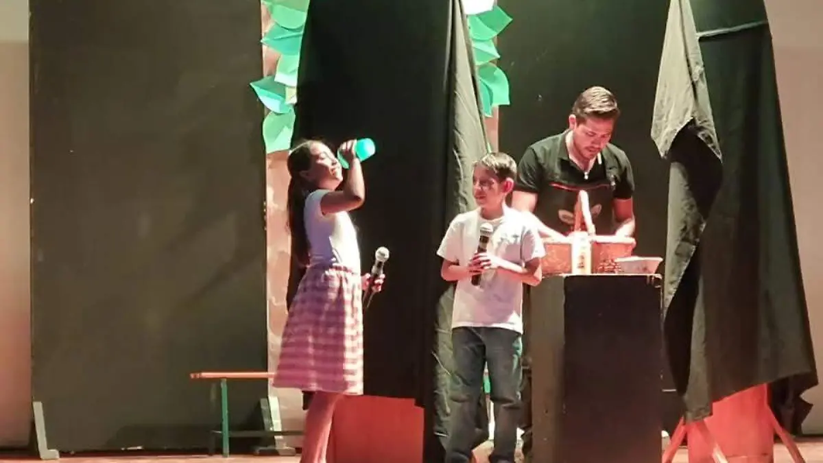 ESTRELLAS-OBRA DE TEATRO-CULTURA