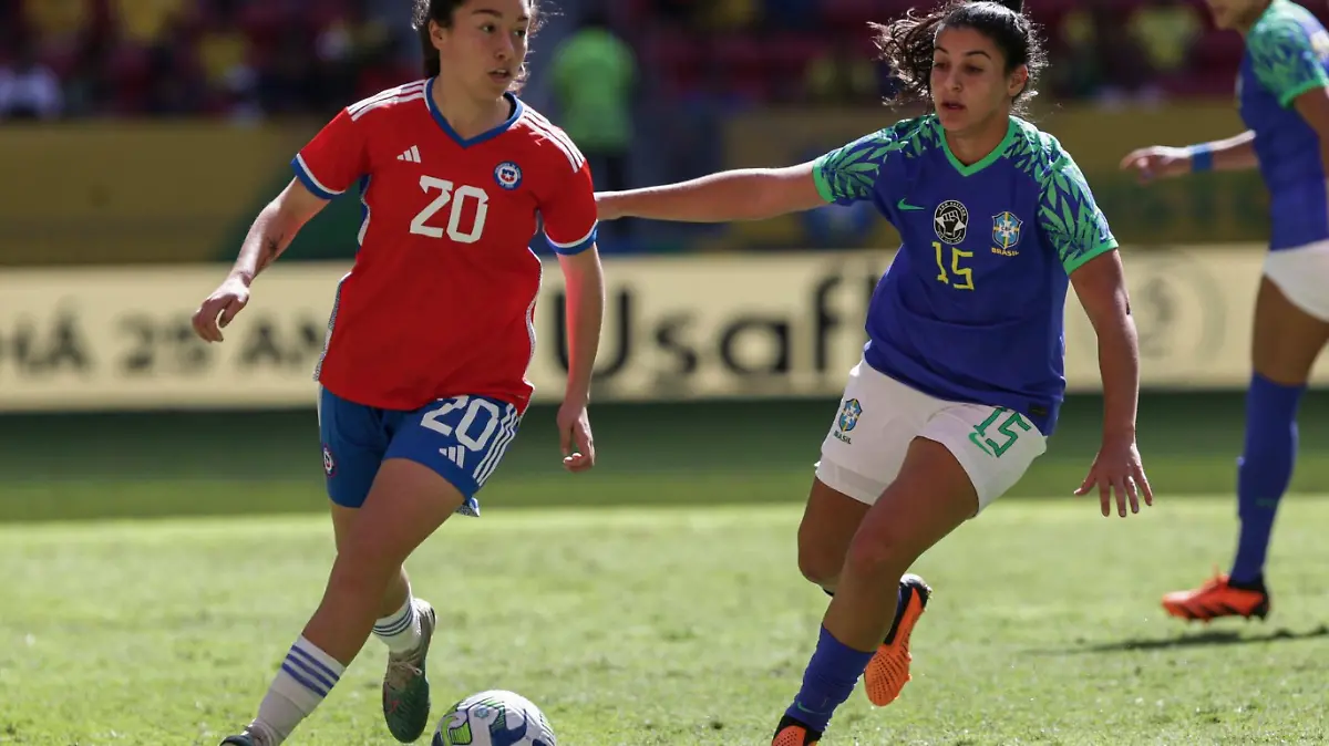 FUTBOL-MUJERES-DEPORTES