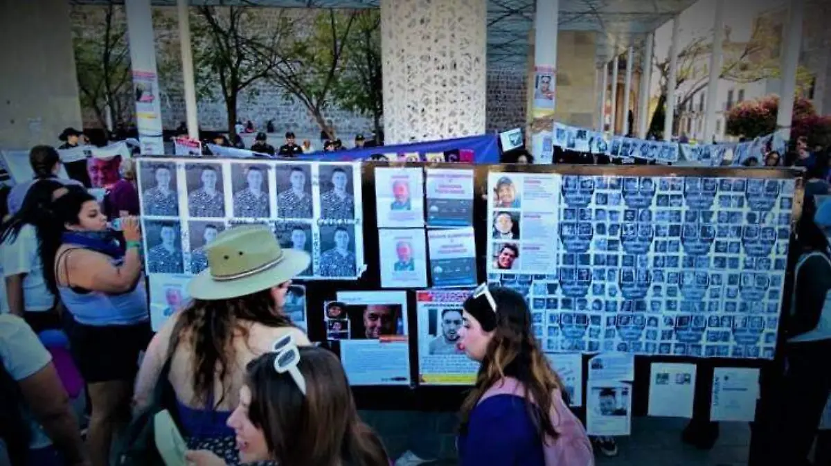 PADRE EXHIBIDO-TENDEDERO-AGS