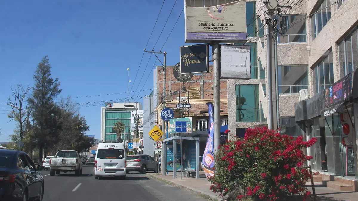 BARES-ANTROS-REUBICACIÓN