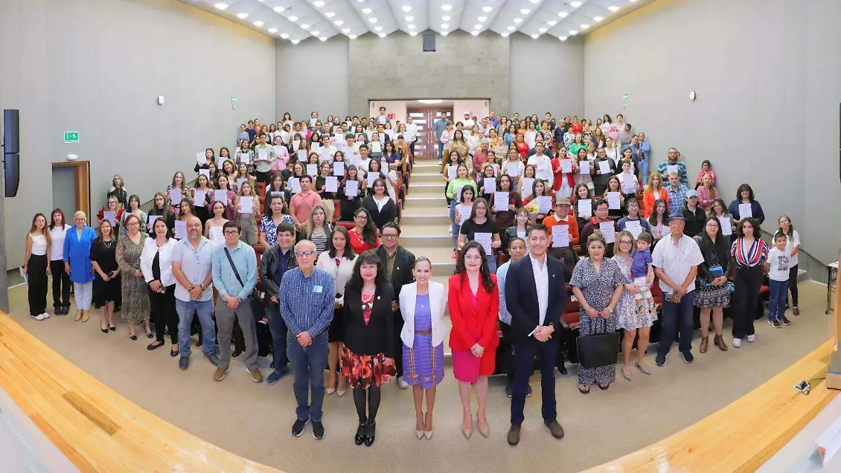 UAA-ESTUDIANTES-RECONOCIMIENTO