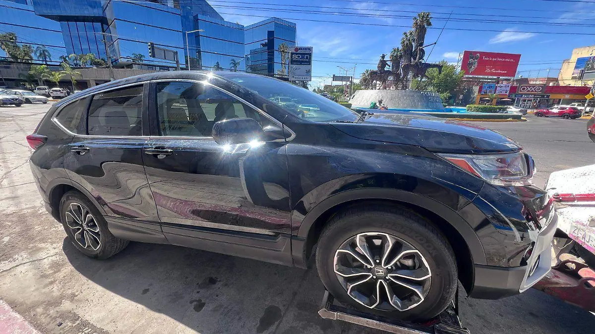 CAMIONETA-ROBO-REPORTE