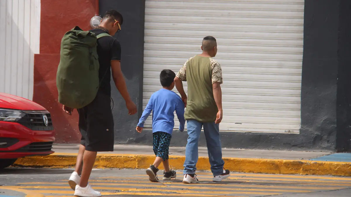 NIÑOS Y ADOLESENTES (2)