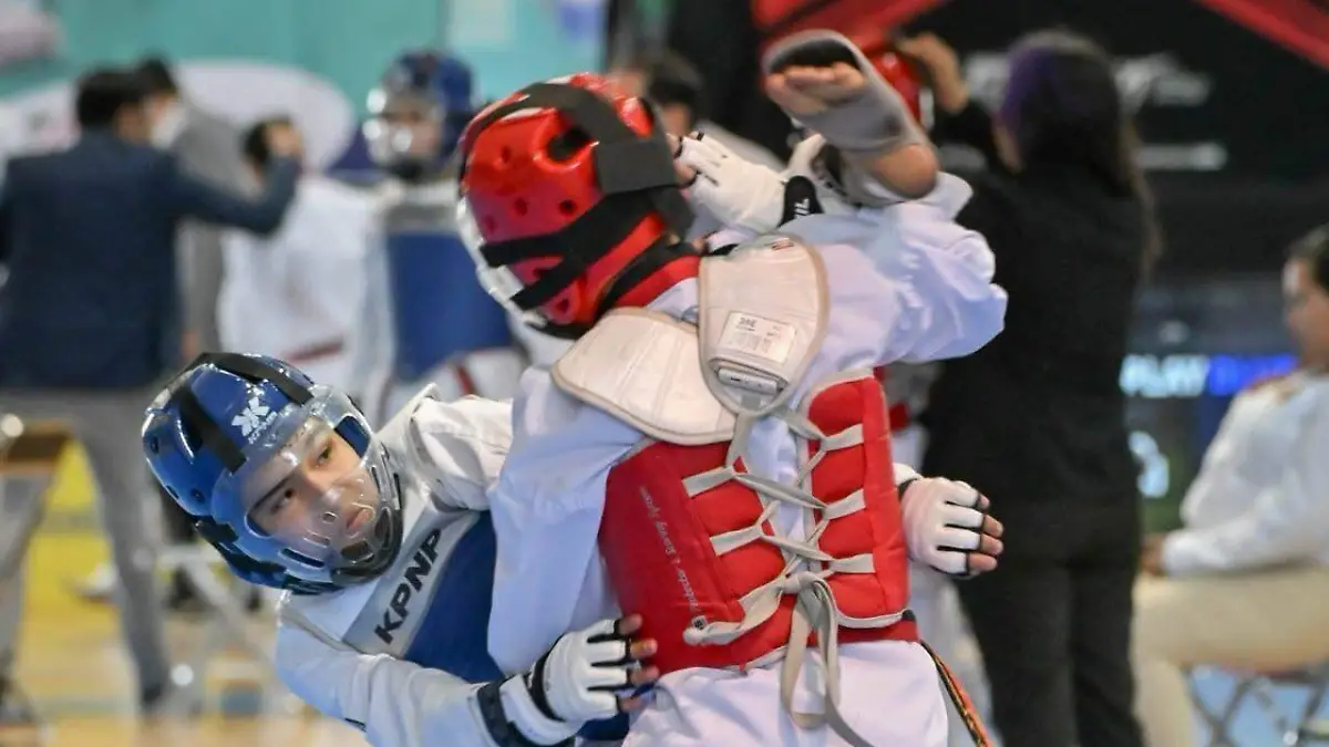 DEPORTISTAS-TAEKWONDO-GANADORES