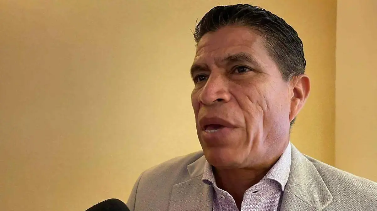 EDUARDO LLAMAS ESPARZA 