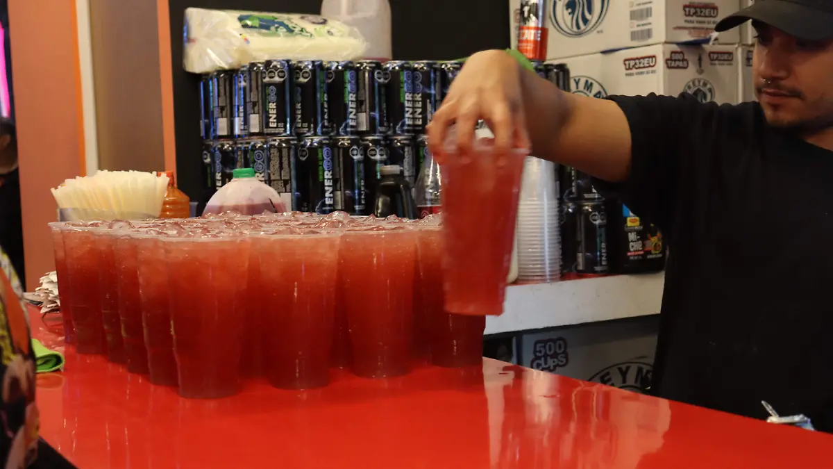 CONSUMO ALCOHOL-CHUY BOMBAS