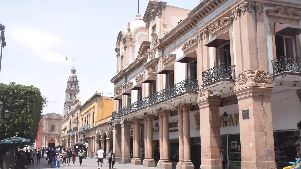 Corredor Madero El alma vibrante de León que conecta historia, cultura y entretenimiento (2)