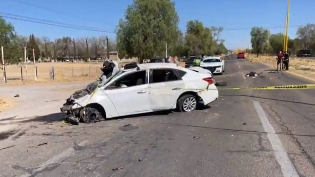 VOLCADURA-FALLECIDA-CARRETERA