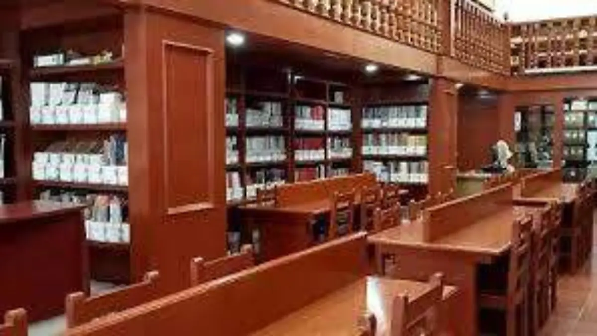 FERNÁNDEZ BIBLIOTECA