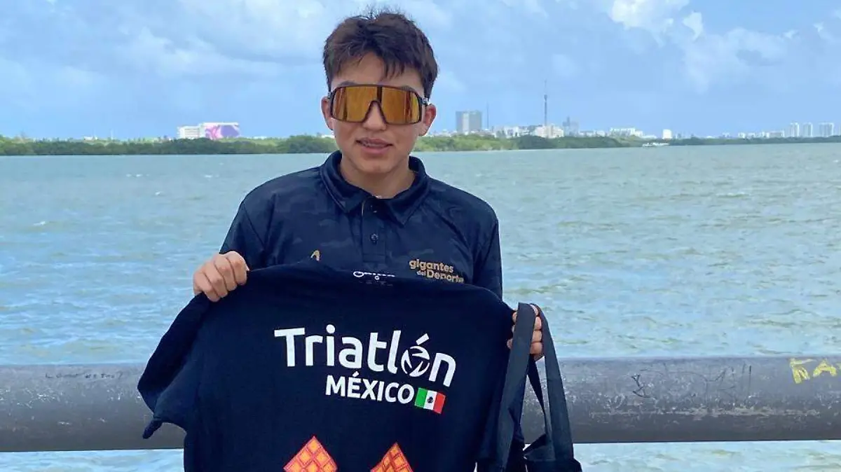 ATLETAS2-CAMPEONATO-TRIATLÓN