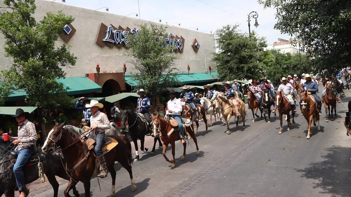 CABALGATA-TRADICIONAL-FNSM