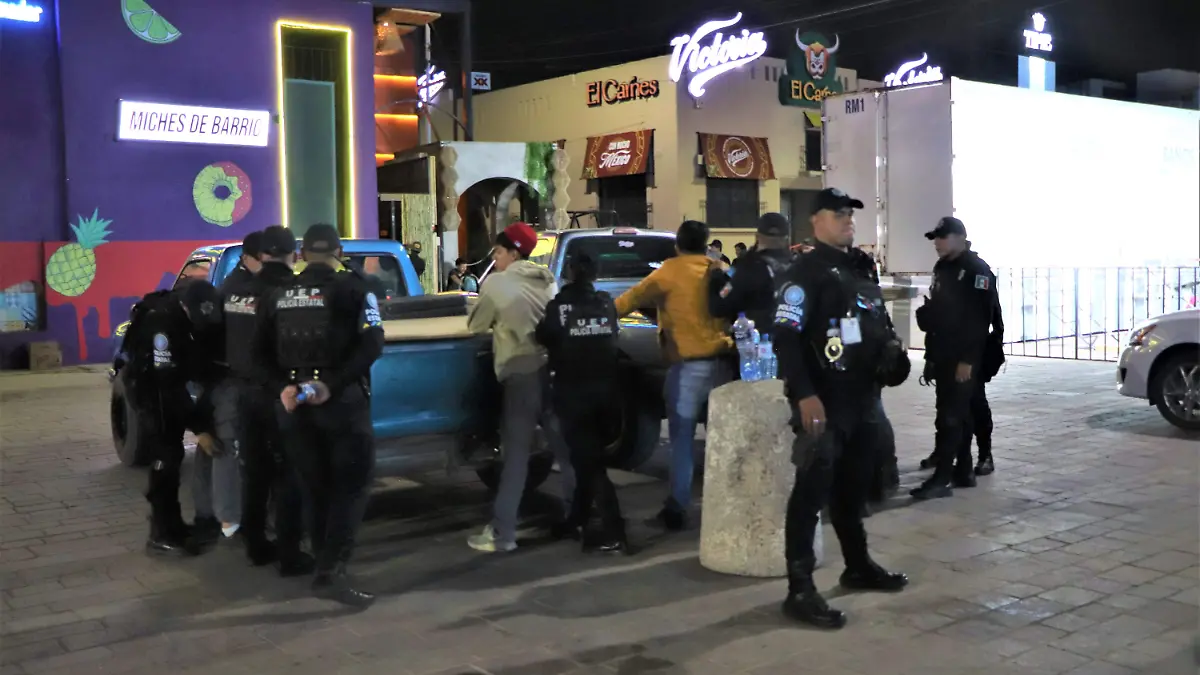 DETENIDOS-FERIA-FALTAS