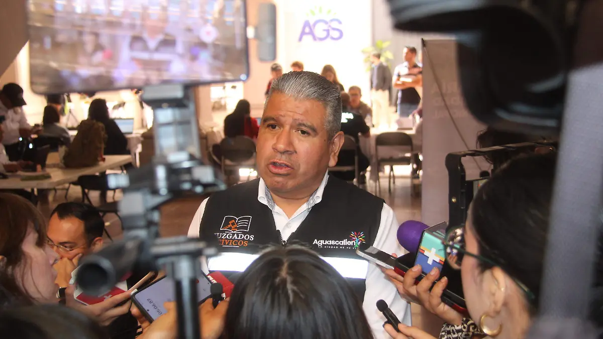 MOISES DE LUNA, JUSTICIA CIVICA 