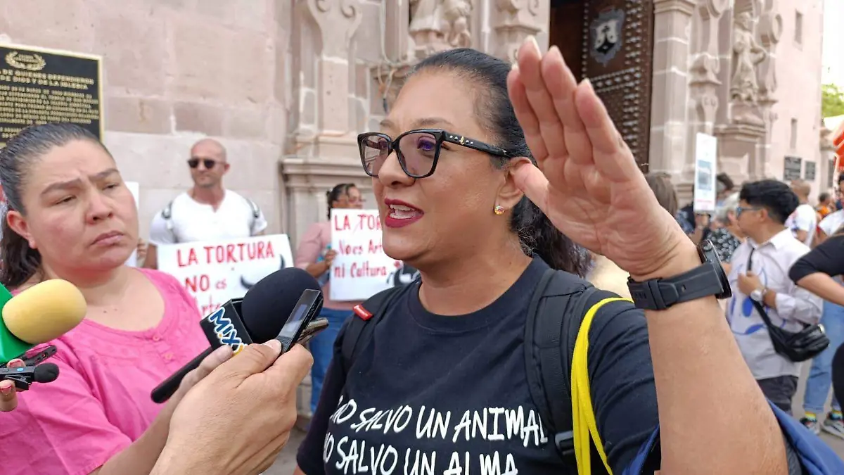 AUREA-MARCHA ANTITAURINA-TOROS