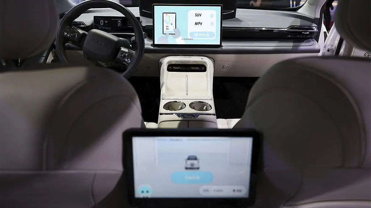 ROBOTAXI