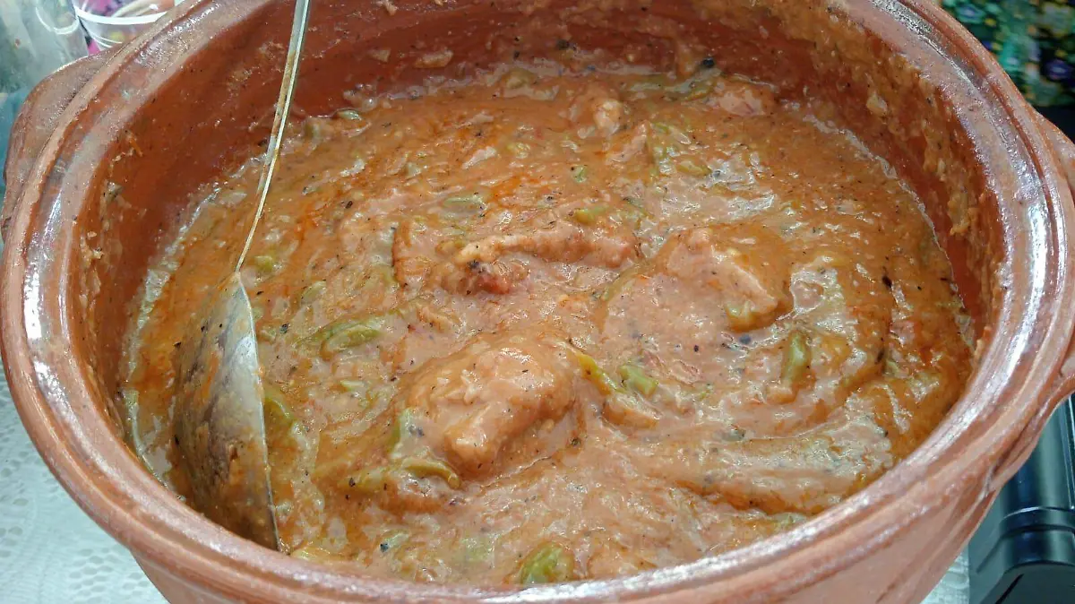 COCINA-MOLE BLANCO-COMIDA