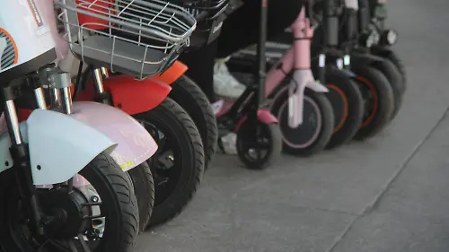 MOTOS Y SCOOTERS (5)