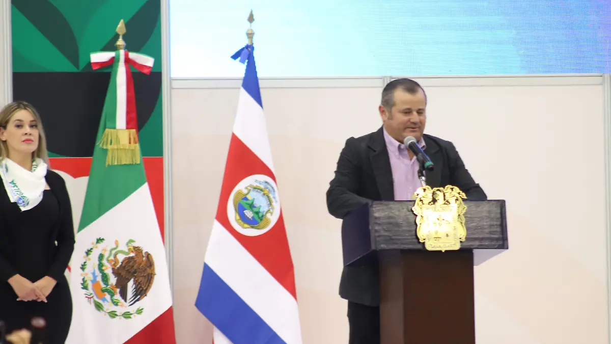 INAUGURACIÓN-EXPO LECHE GILSA