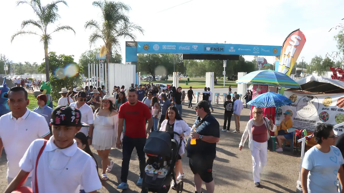 PABELLON-NACIONAL-INTERNACIONAL