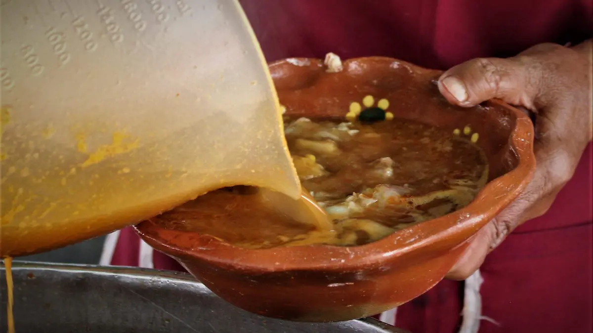 MENUDO-COMIDA-CALDOS