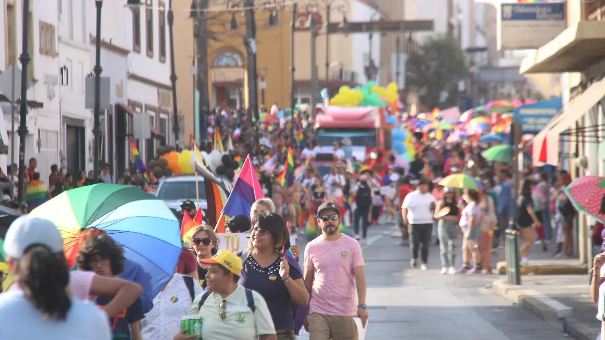 MARCHA LGBTIQ-DIVERSIDAD