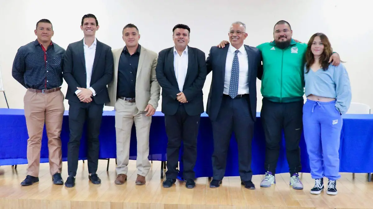 NOTA 71-JAIR GARCIA-STRONGMAN-01