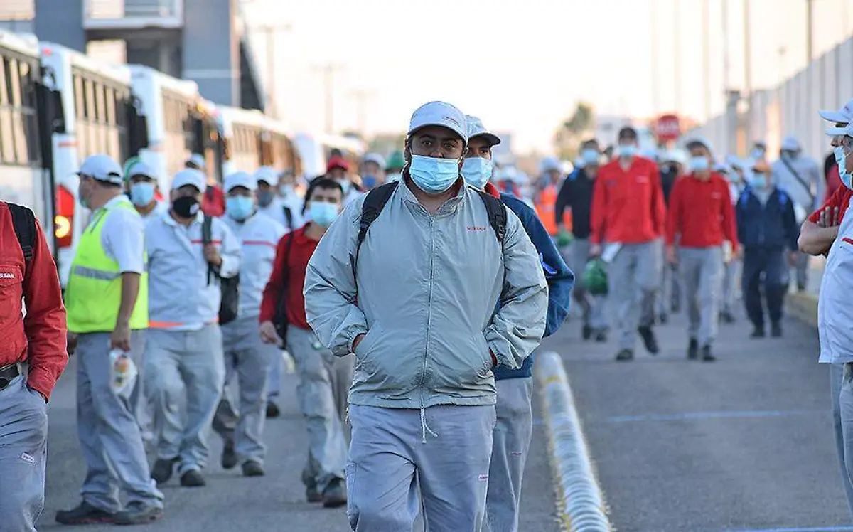 trabajadores nissan