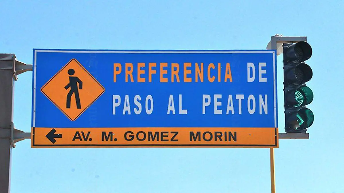 semaforo paso al peaton