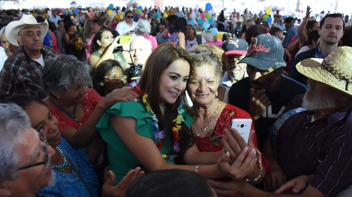 Tere Jiménez abuelitos 7