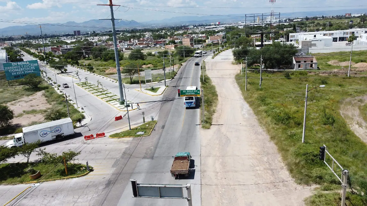 DESARROLLO AGUASCALIENTES-SEMI-TECNOLOGÍA