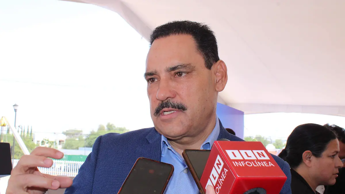 SENADOR TOÑO MARTIN DEL CAMPO 