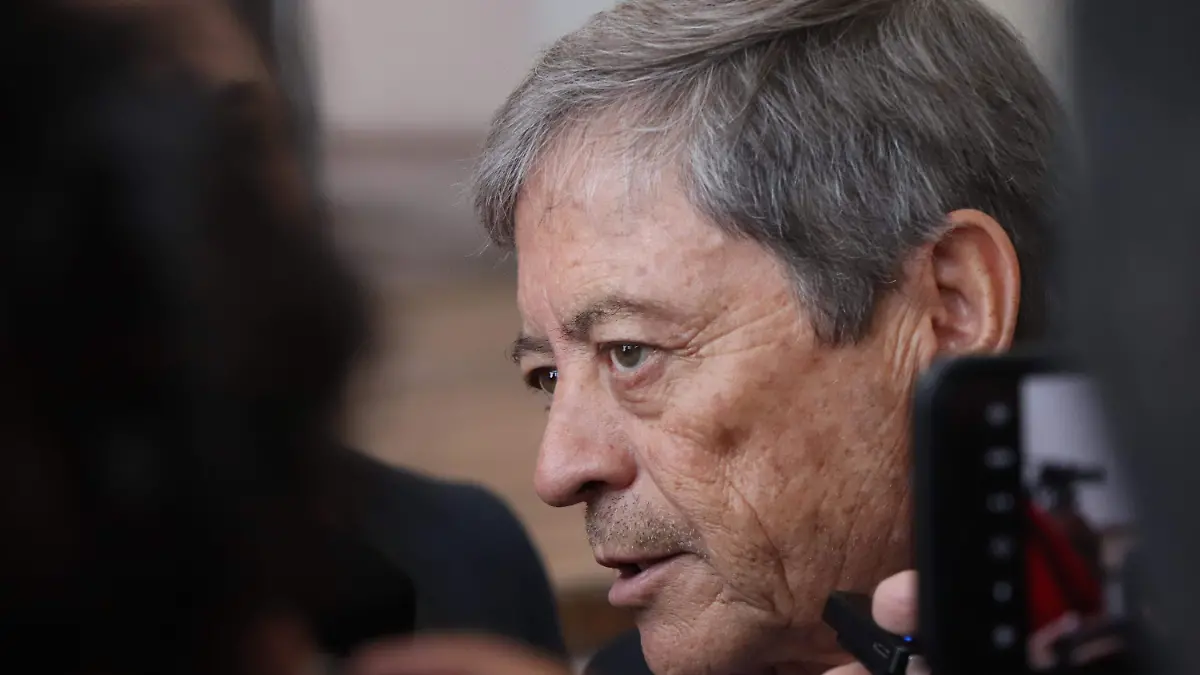 RUBEN GALAVIZ_SECTOR SALUD